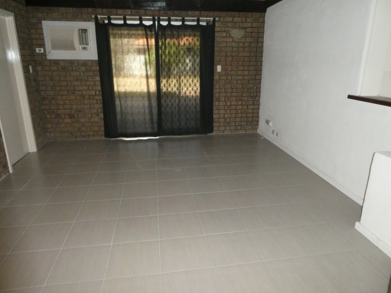 12 Willowmead Way, Kelmscott WA 6111