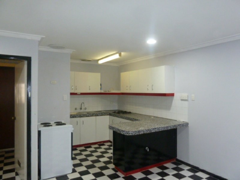 3 Latimer Way, Langford WA 6147