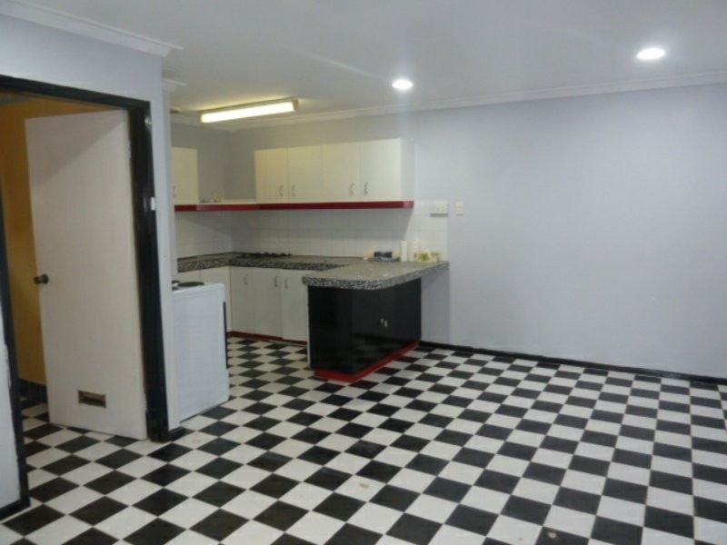 3 Latimer Way, Langford WA 6147