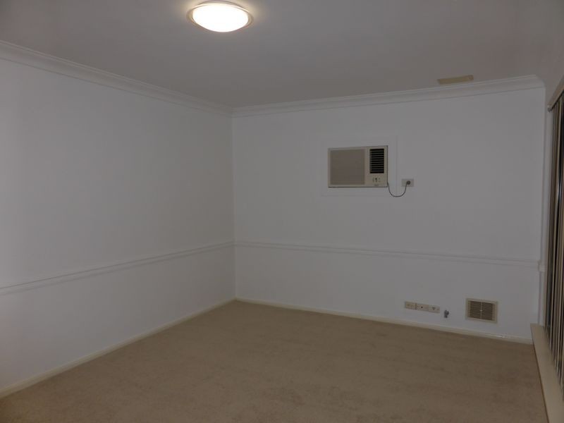 5 Vanda Place, Maddington WA 6109