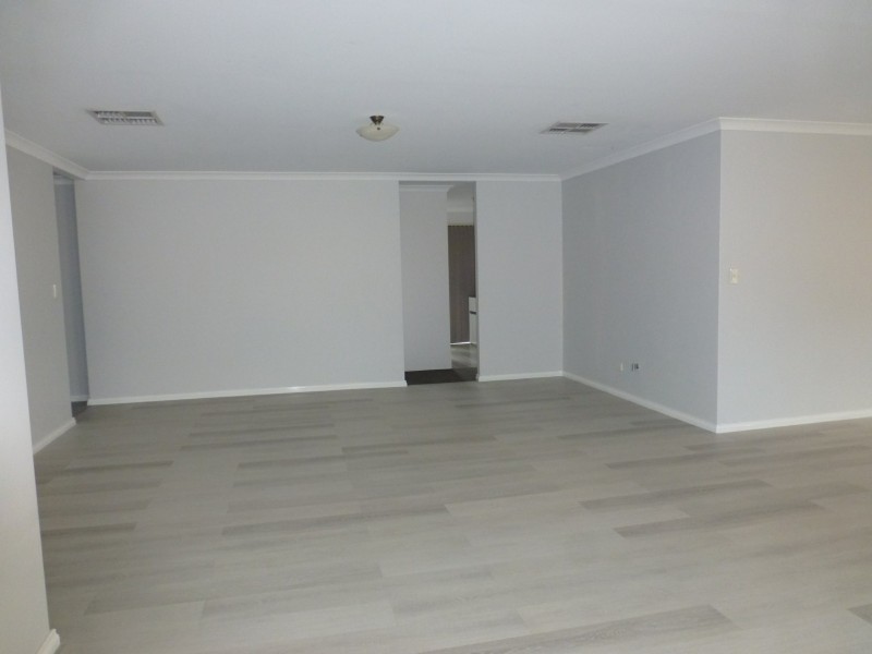 32 Reigate Street, Gosnells WA 6110