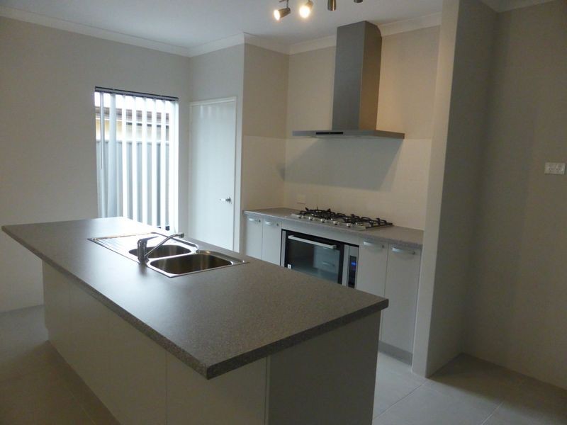 25 Beltana Street, Harrisdale WA 6112