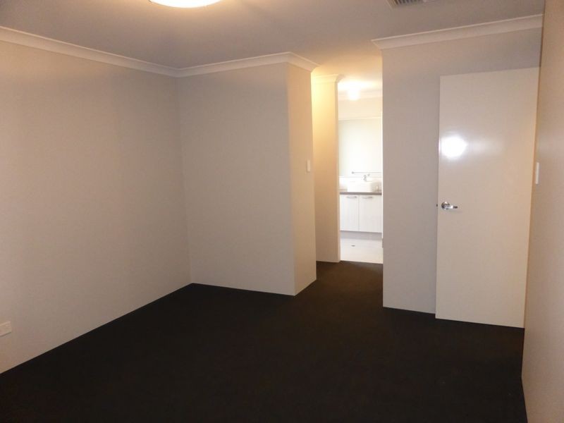 25 Beltana Street, Harrisdale WA 6112