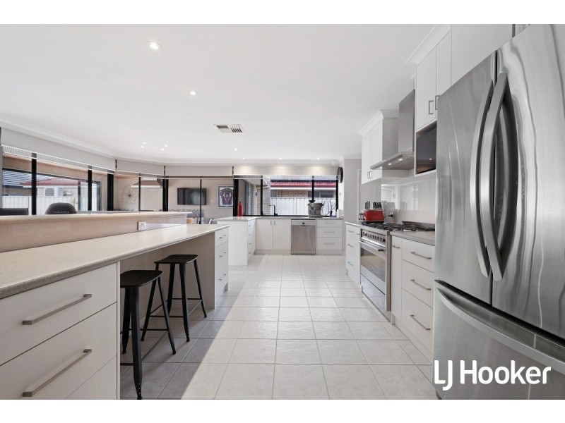 24 Solway Green, Canning Vale WA 6155