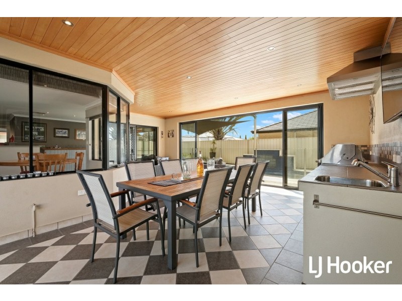 24 Solway Green, Canning Vale WA 6155