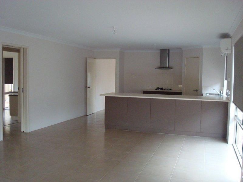 14 Turnstone Link, Harrisdale WA 6112