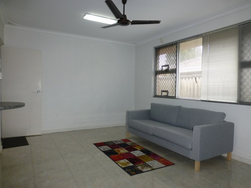 4 Tullamore Avenue, Thornlie WA 6108