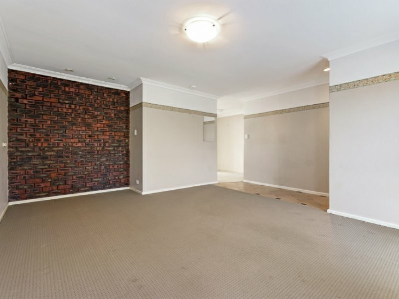 9 Brett Place, Gosnells WA 6110