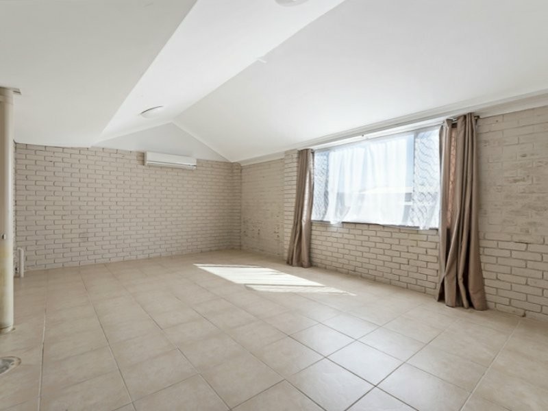 9 Brett Place, Gosnells WA 6110