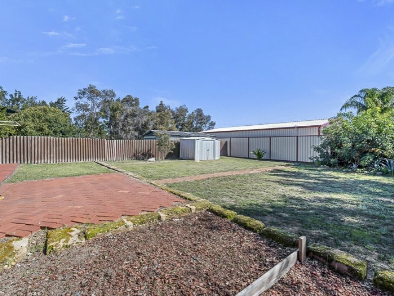 9 Brett Place, Gosnells WA 6110