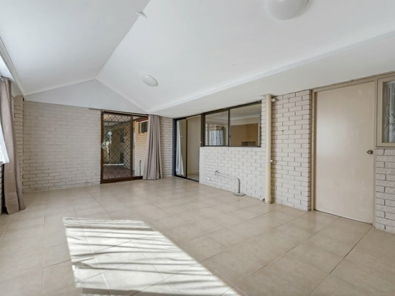 9 Brett Place, Gosnells WA 6110