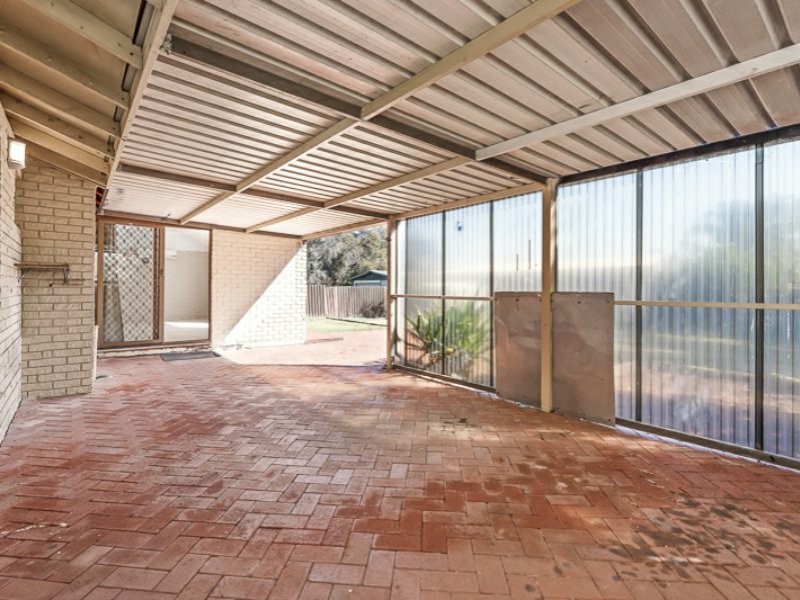 9 Brett Place, Gosnells WA 6110