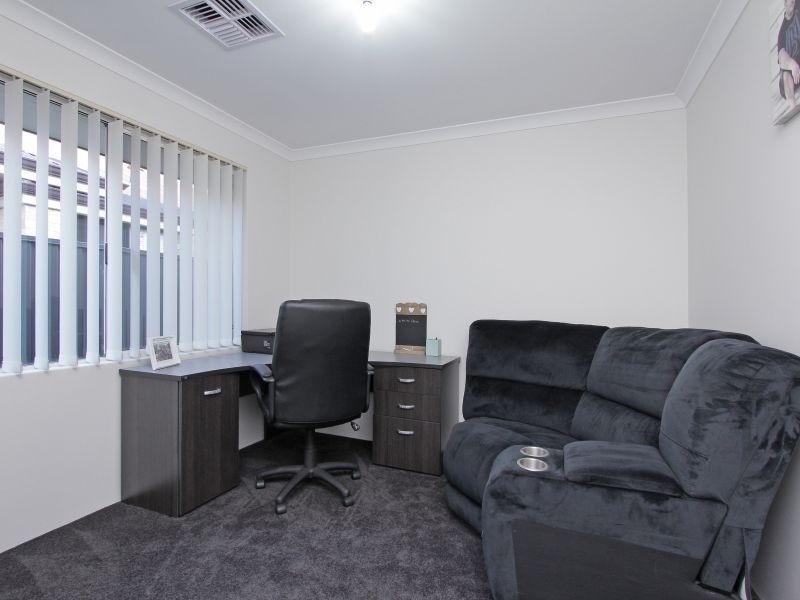 10 Houdan Street, Southern River WA 6110