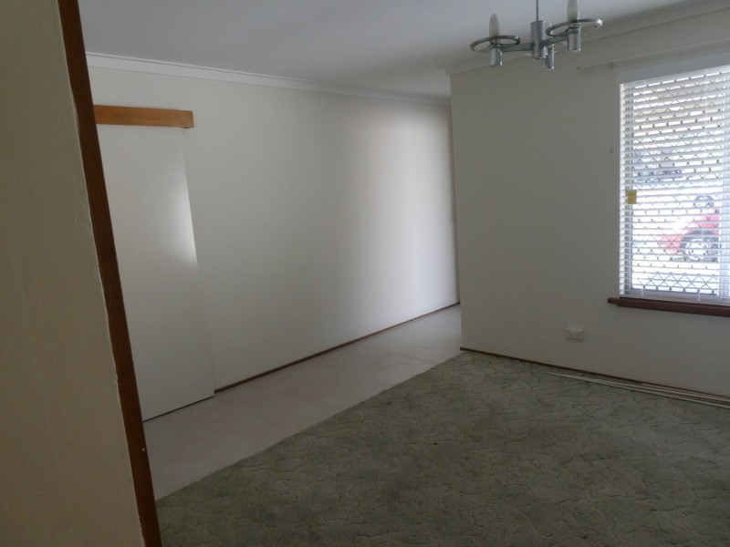 99 Spring Road, Thornlie WA 6108