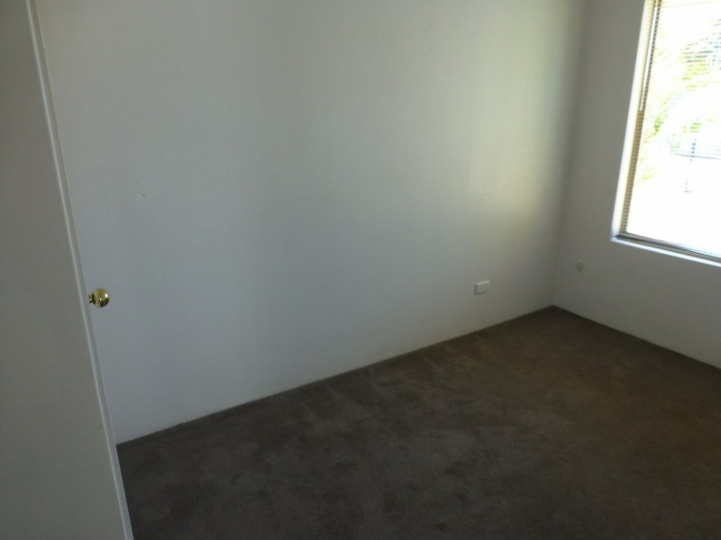 7 Boronia Court, Thornlie WA 6108