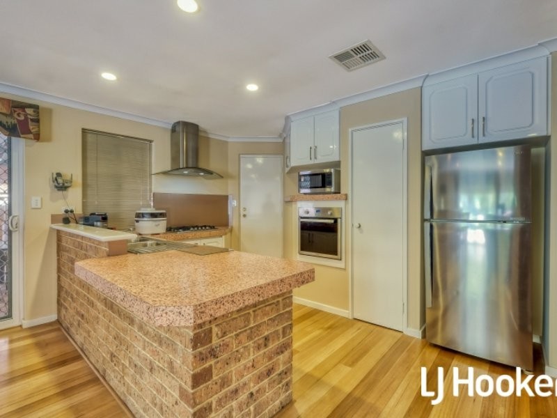 38 Molloy Circuit, Atwell WA 6164