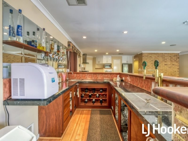 38 Molloy Circuit, Atwell WA 6164