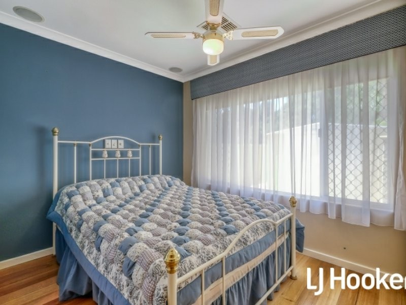 38 Molloy Circuit, Atwell WA 6164