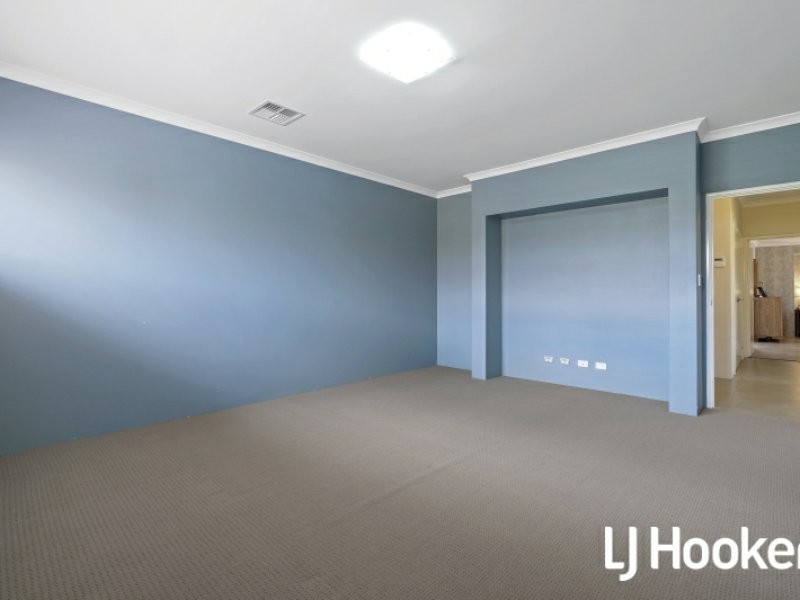 11 Packenham Promenade, Canning Vale WA 6155