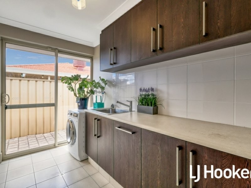 11 Packenham Promenade, Canning Vale WA 6155