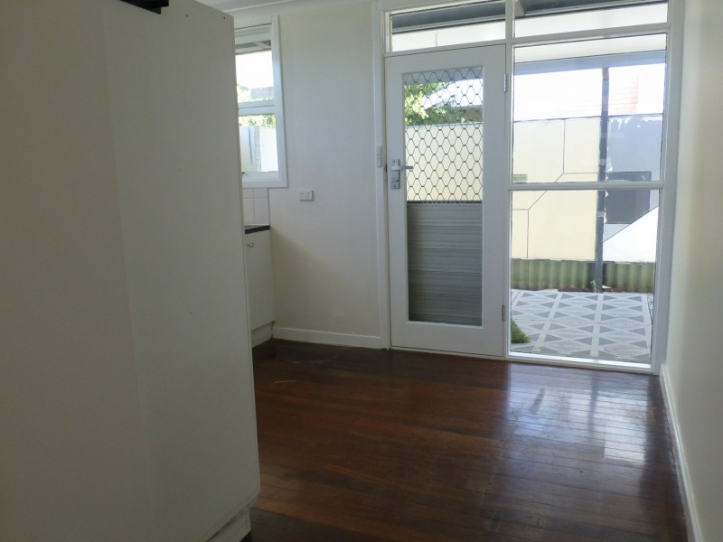 20 Kenmare Avenue, Thornlie WA 6108