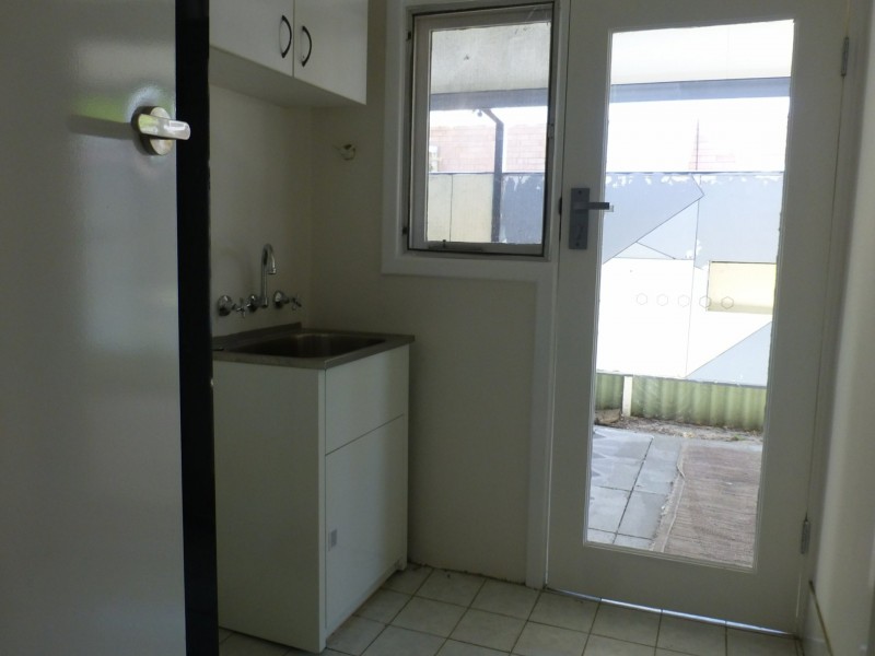 20 Kenmare Avenue, Thornlie WA 6108