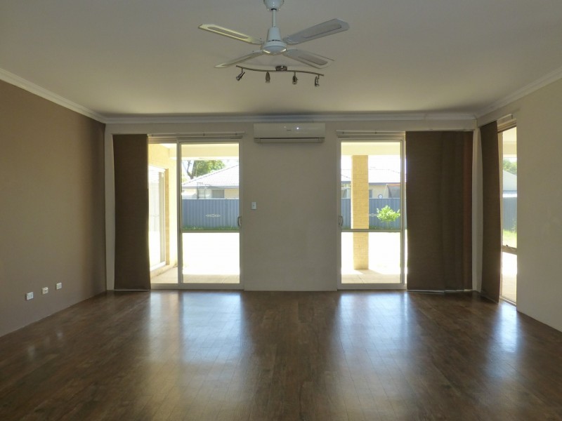 5 Tonbridge Way, Thornlie WA 6108