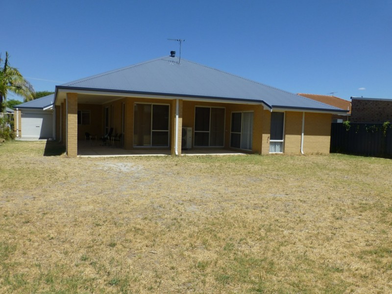 5 Tonbridge Way, Thornlie WA 6108