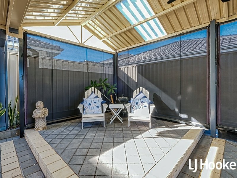 15 Ballycastle Loop, Canning Vale WA 6155