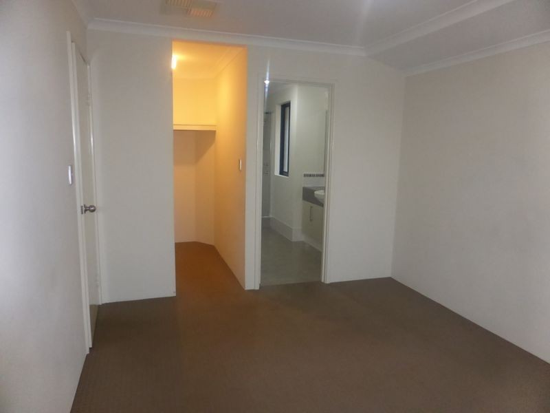 24 Biddiarra Bend, Southern River WA 6110