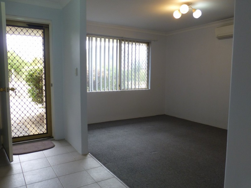 Unit 1/11 Firetail Place, Kenwick WA 6107