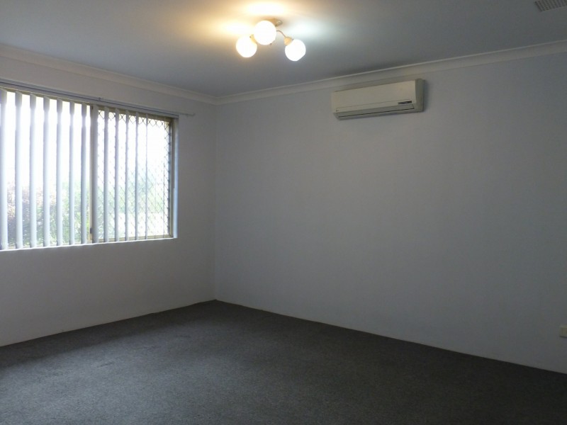 Unit 1/11 Firetail Place, Kenwick WA 6107