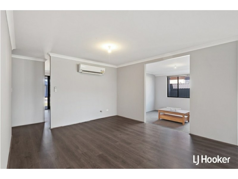 22 Vermont Grove, Wellard WA 6170