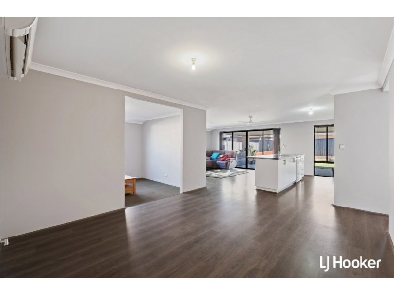 22 Vermont Grove, Wellard WA 6170