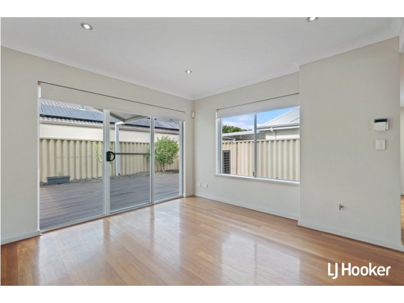 1E St Albans Promenade, Canning Vale WA 6155