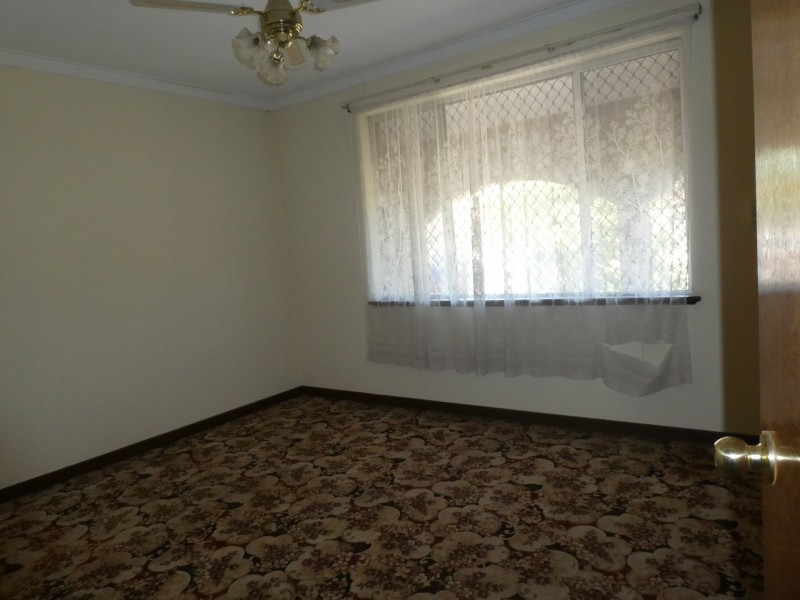 10 Attfield Street, Maddington WA 6109