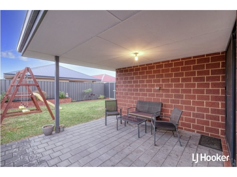 3 Nokota Street, Darling Downs WA 6122