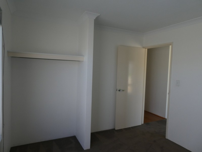 15 Munday Avenue, Brookdale WA 6112