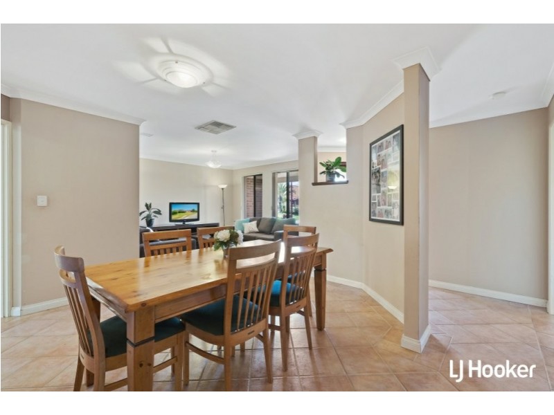 22 Ashridge Turn, Canning Vale WA 6155