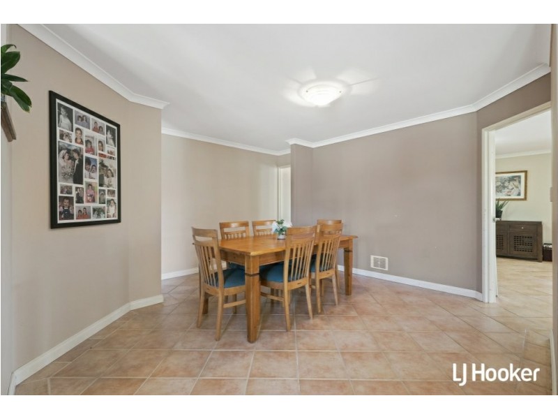 22 Ashridge Turn, Canning Vale WA 6155