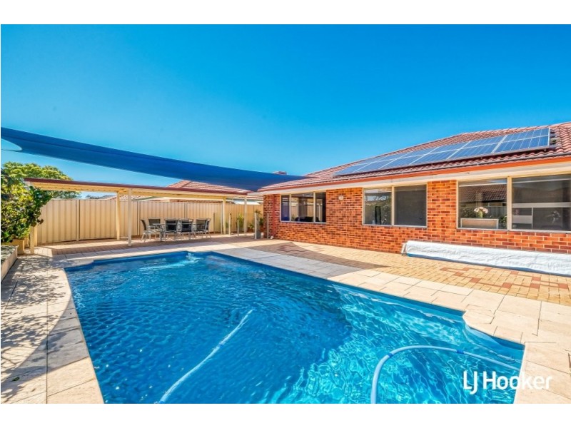 22 Ashridge Turn, Canning Vale WA 6155
