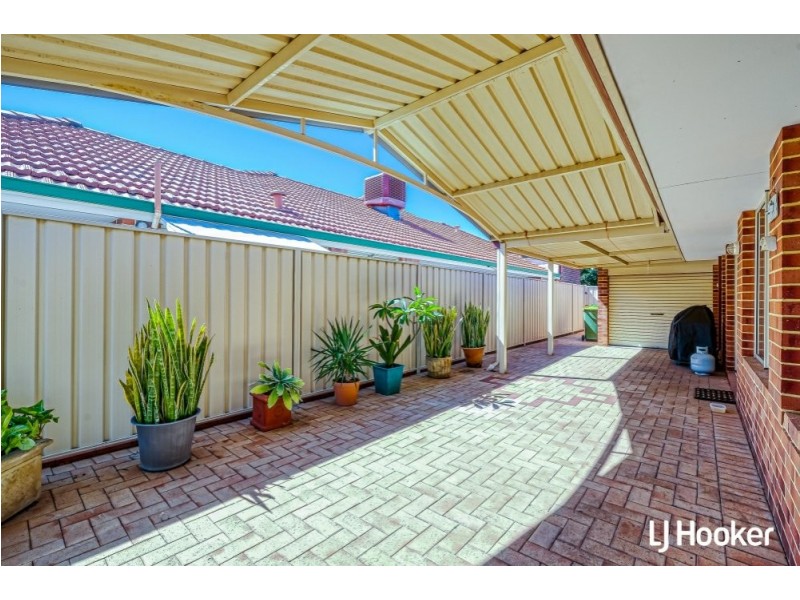 22 Ashridge Turn, Canning Vale WA 6155