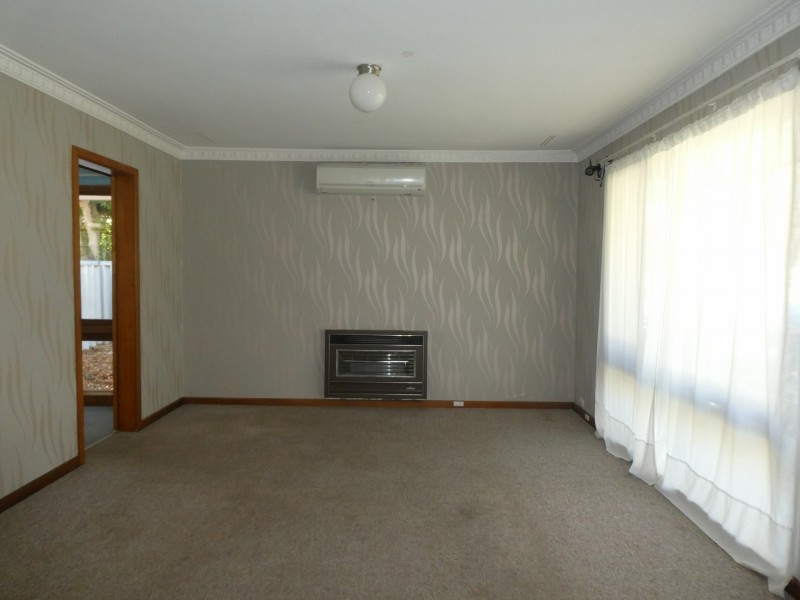 30 Tenterden Way, Gosnells WA 6110