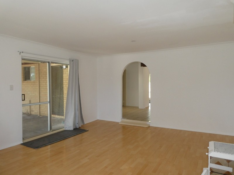 1 McAlister Place, Thornlie WA 6108