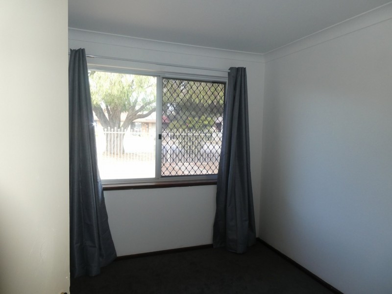 1 McAlister Place, Thornlie WA 6108