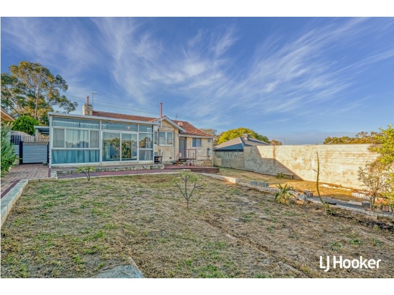 247 Winterfold Road, Coolbellup WA 6163