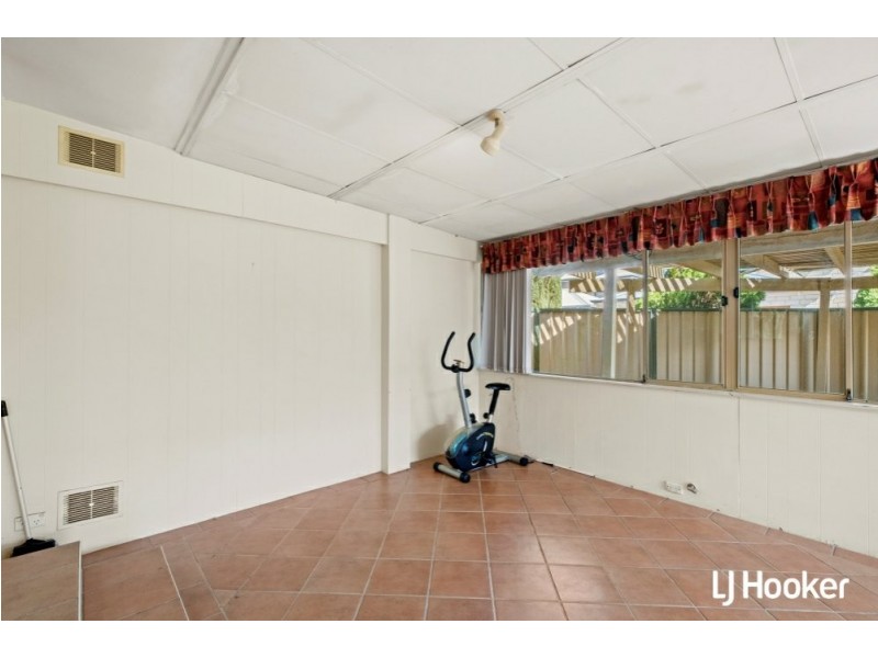 29 Leach Avenue, Riverton WA 6148