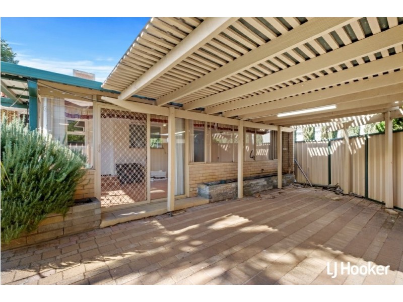 29 Leach Avenue, Riverton WA 6148