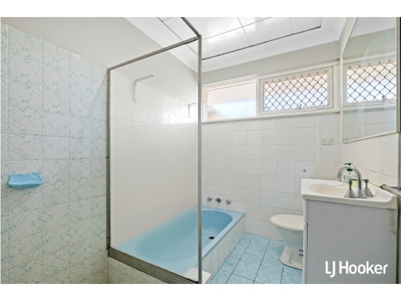 29 Leach Avenue, Riverton WA 6148