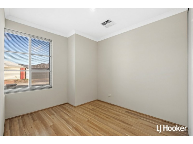 11 Mears Way, Hilbert WA 6112